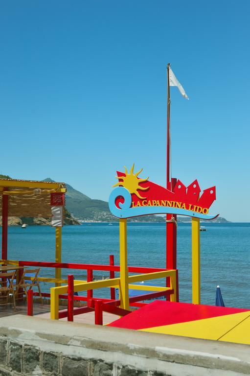 Bed and Breakfast La Capannina Procida Exterior foto